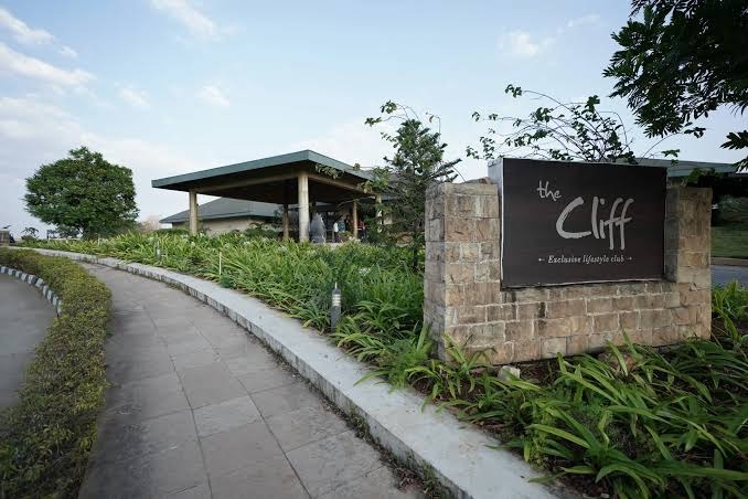 The Cliff Exclusive Lifestyle Club Entrance at Paranjape Forest Trails Bhugaon